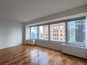 150 W 56th St