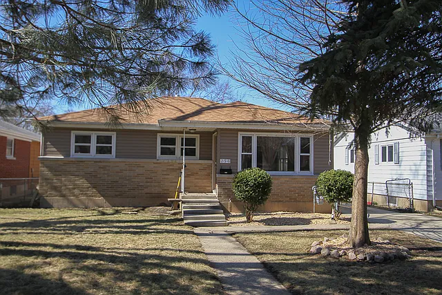 256 N Shaddle Ave photo 1