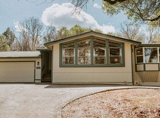 22587 Sunset Ridge Dr, Auburn, CA 95602