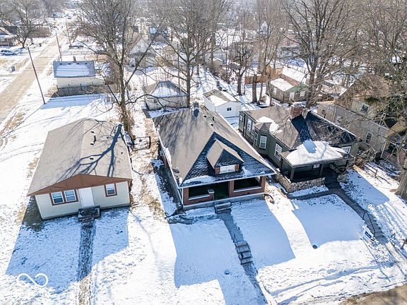 3rd image of 1307 W Congress Ave