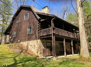 101 Toms Ln, Port Matilda, PA 16870