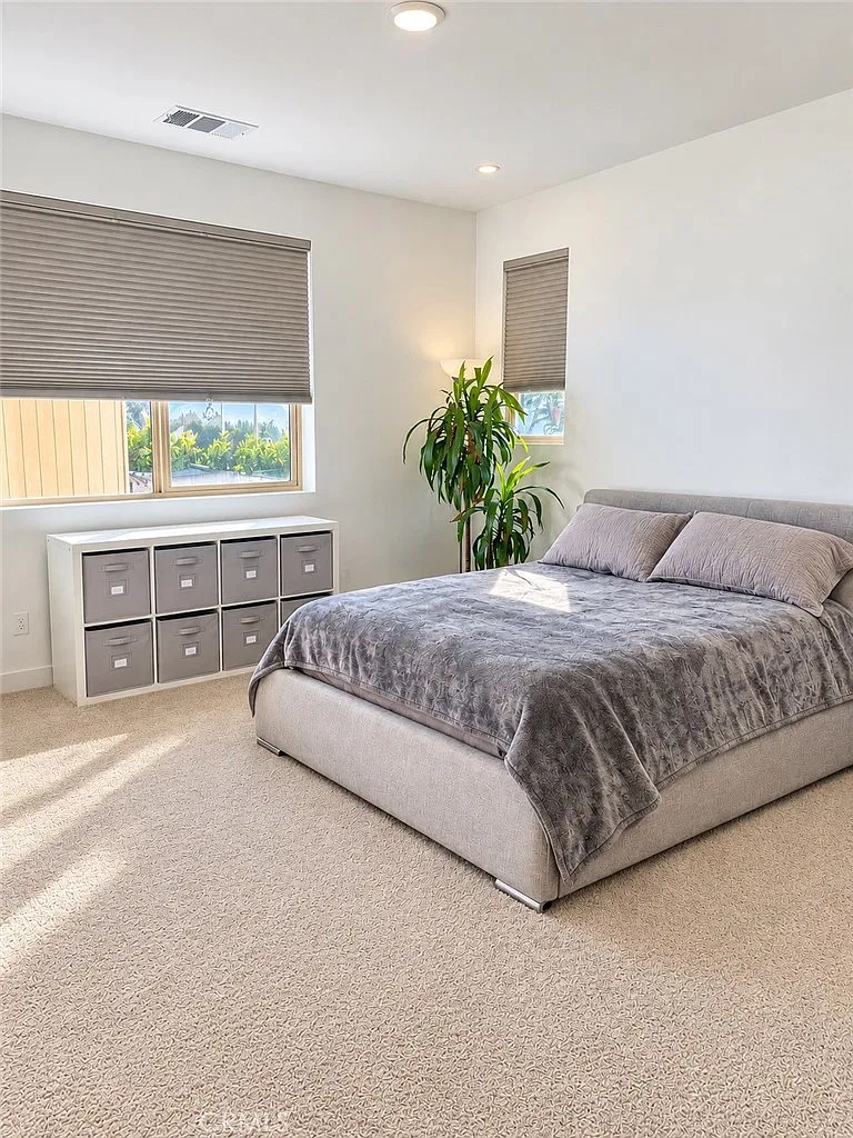 3 bed, 1677 sqft, $2,850 — Photo 4