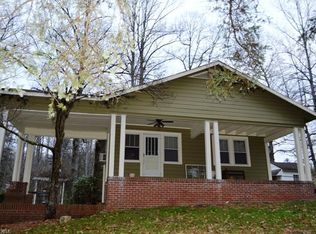 2215 Brevard Rd, Hendersonville, NC 28791