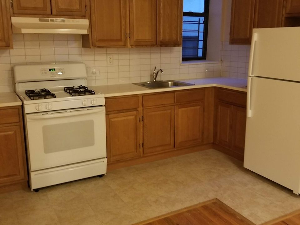 2nd image of 2472 Adam Clayton Powell Jr Blvd Unit 5N
