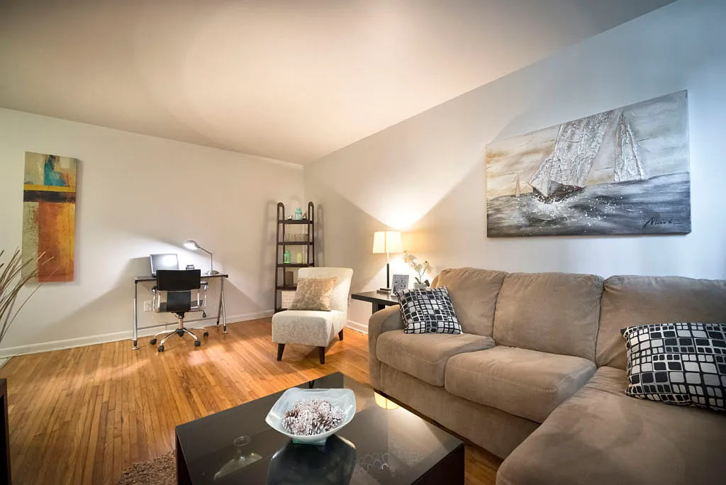 Fay Ellen Apartments — Photo 3