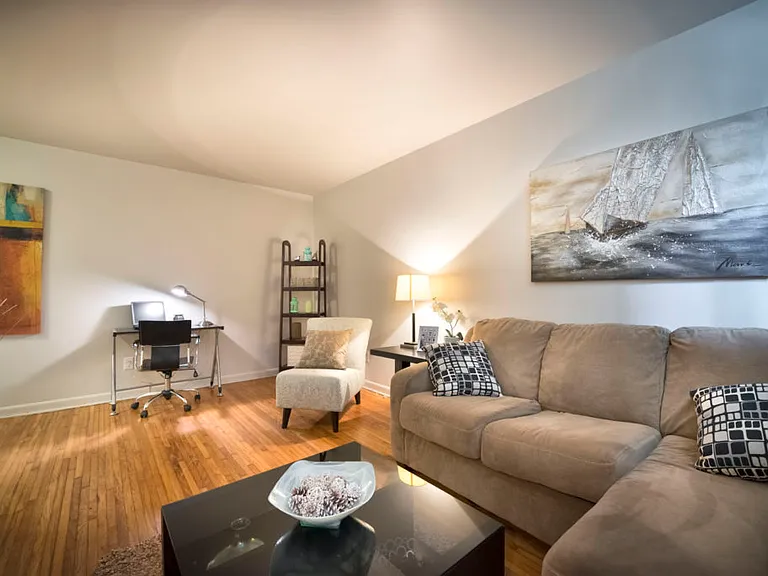 309 Perth Ave — Photo 3