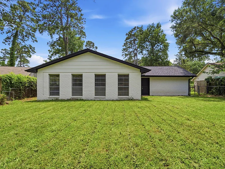 3507 Lake Ridge Bnd — Photo 34
