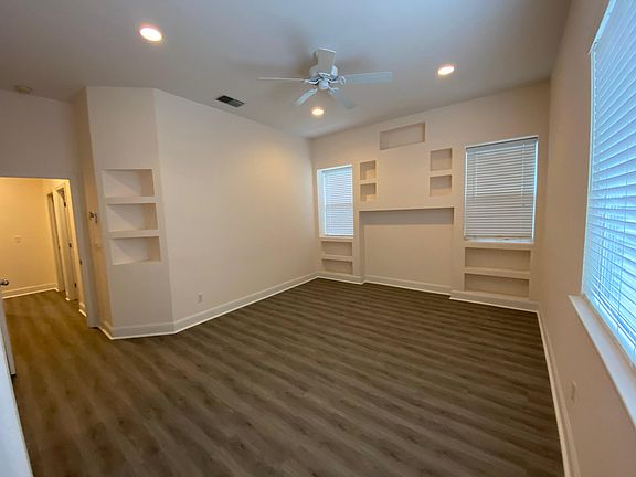 2nd image of 423 Hatheway St