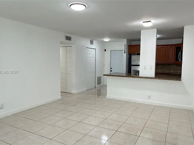 403 SW 148th Ave #3B — Photo 11