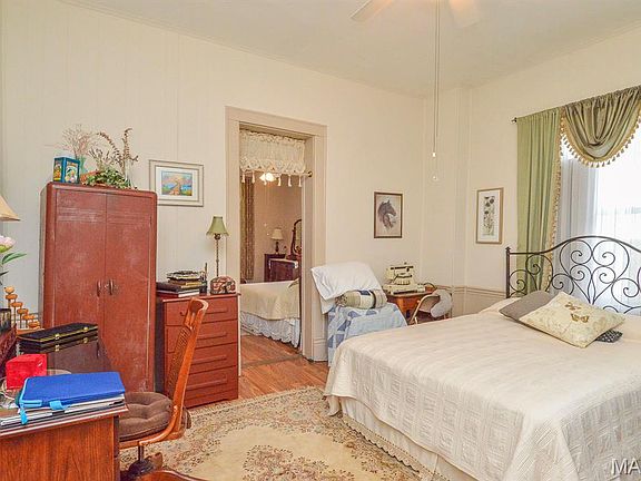 23rd image of 511 S Chester St