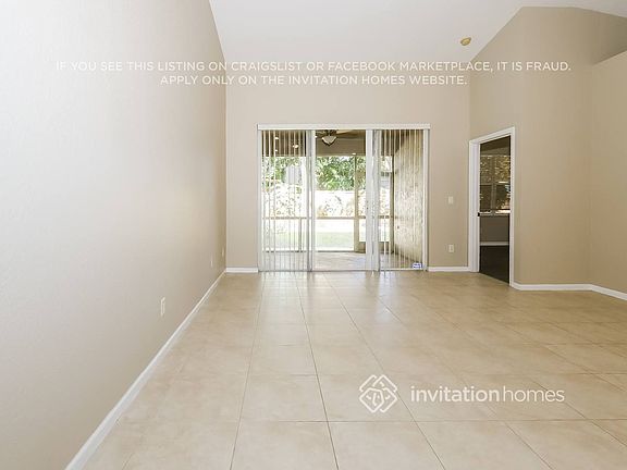 4th image of 303 Coral Trace Cir E