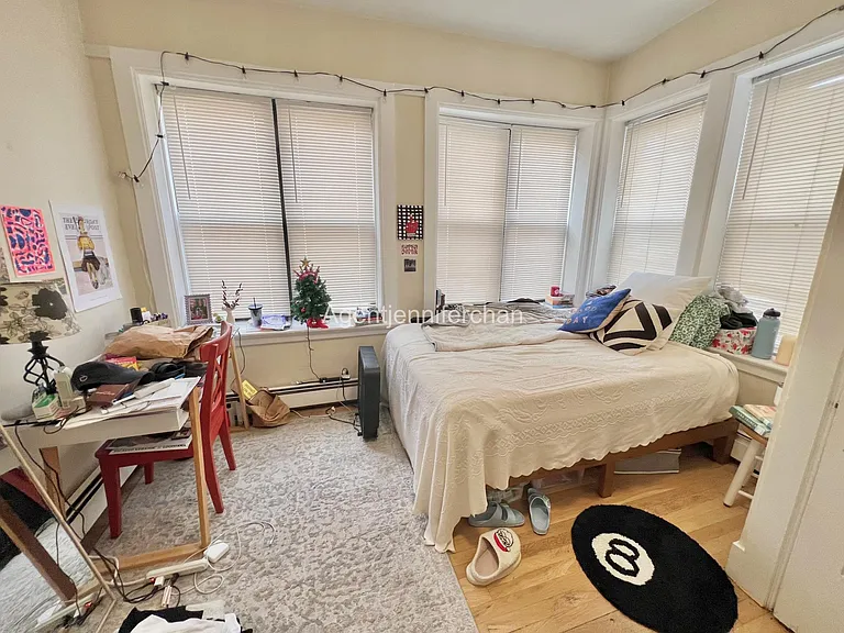 15 Park Vale Ave #10 — Photo 4