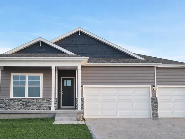8363 S 176th Cir, Omaha, NE 68136