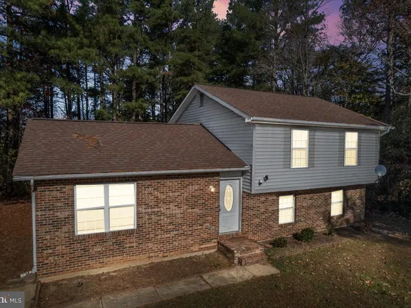 21541 Warwick Ct, Lexington Park, MD 20653