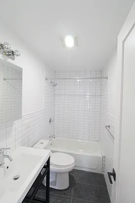 Rented by Grand & Co. | media 10