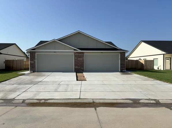 521 Briarbrook Ln, Valley Center, KS