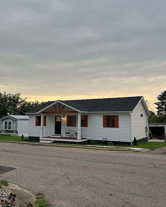 1st image of 230 Watson Ave