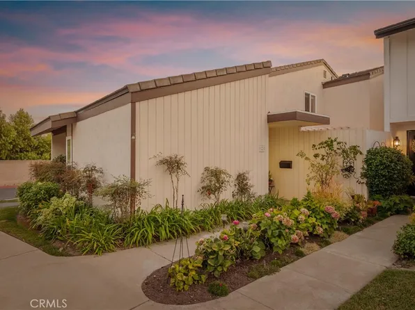2 Keel Ct, Long Beach, CA 90803