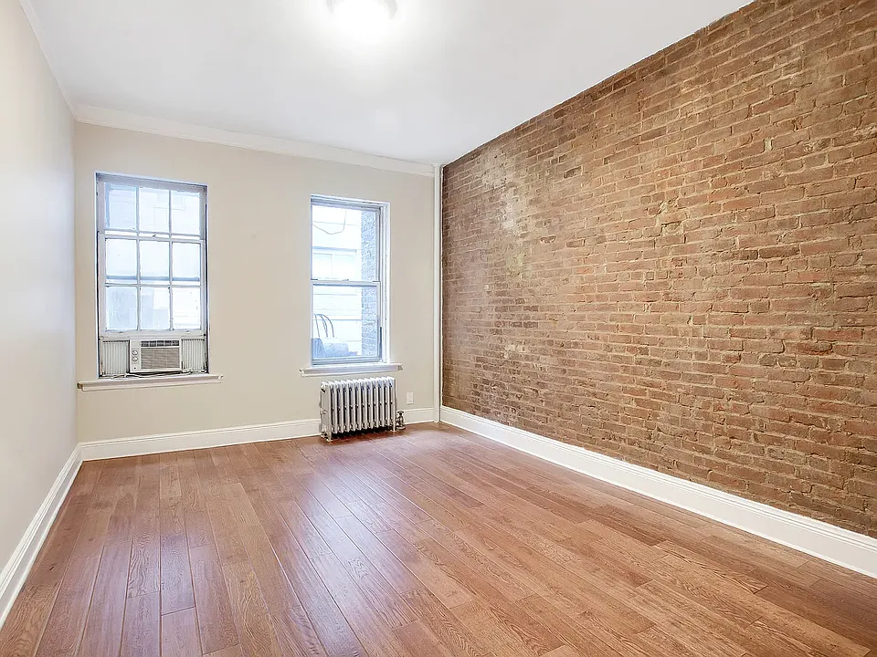 598 9th Ave #1B