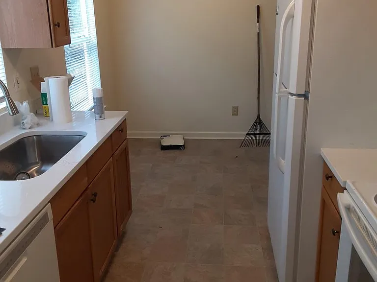Looking into dining area.