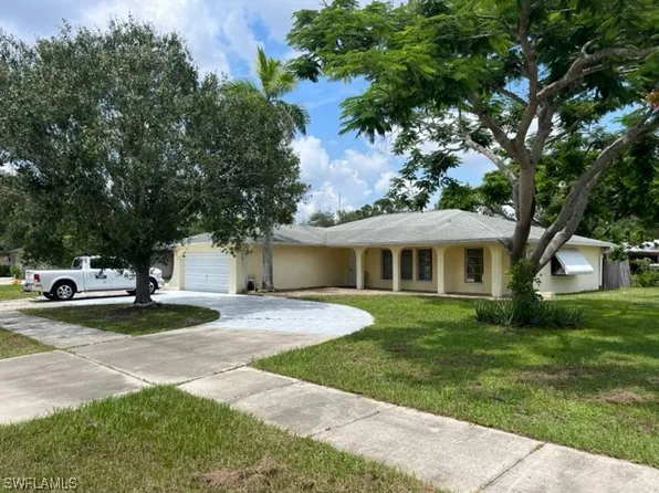 1757 Jefferson Ave, Fort Myers, FL 33901