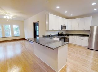 4907 N Whipple St APT 1W, Chicago, IL 60625