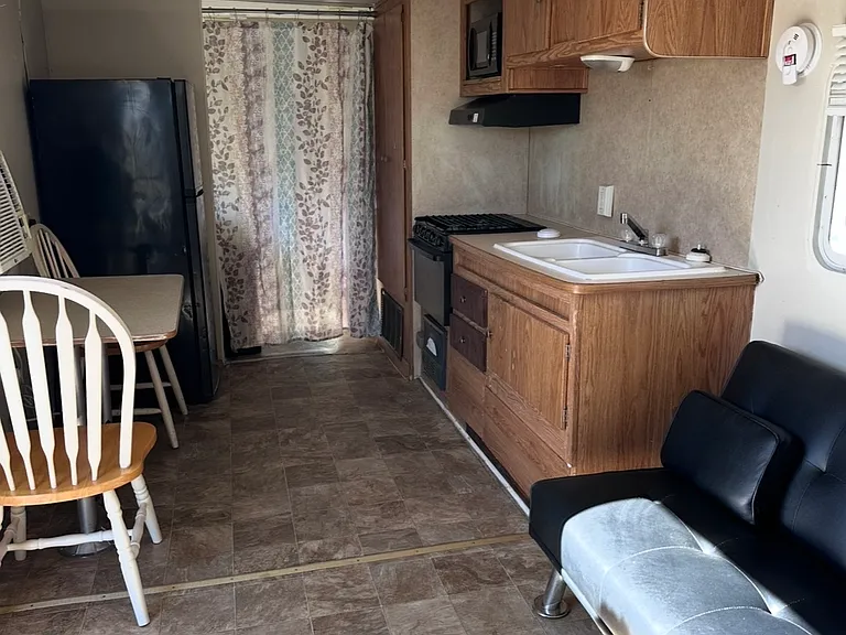 176 W Airline Dr — Photo 27
