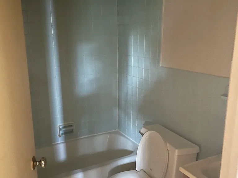 521 Union Ave #6 — Photo 6