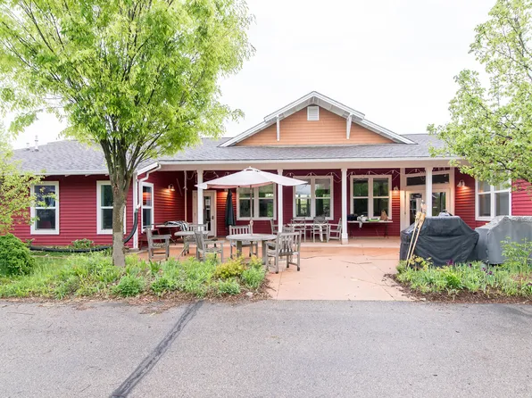 500 Little Lake Dr #4, Ann Arbor, MI 48103