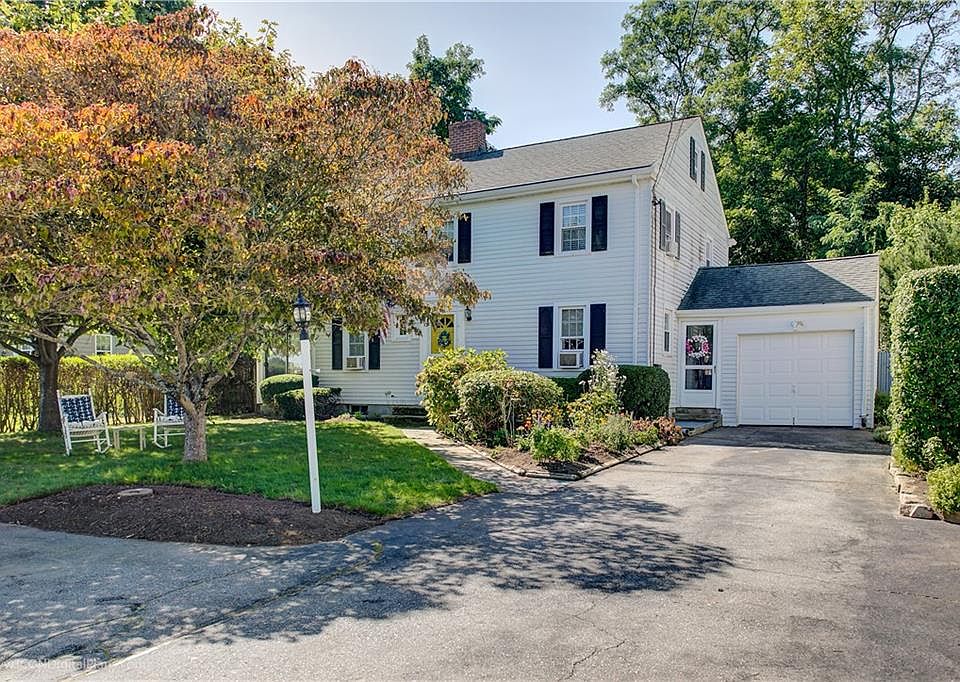 1147 Hope St, Bristol, RI 02809 Zillow