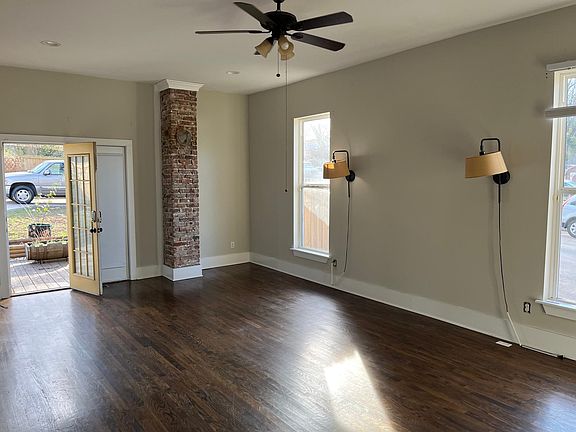 5th image of 323 Valeria St