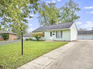 254 Putter Ct, Joliet, IL 60435