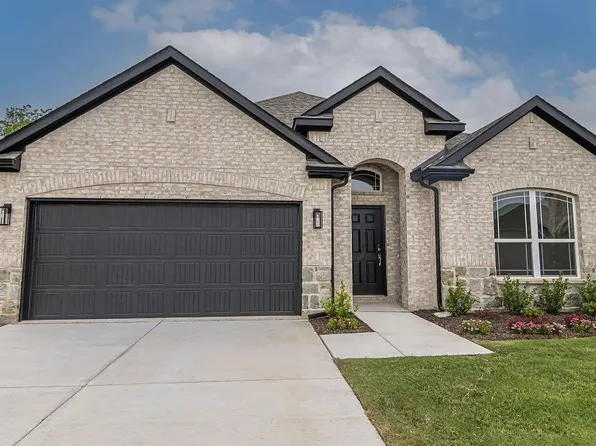 1304 Cole Dr, Trenton, TX 75490