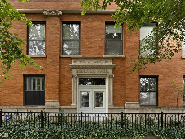 2126 W Crystal St APT 4, Chicago, IL 60622