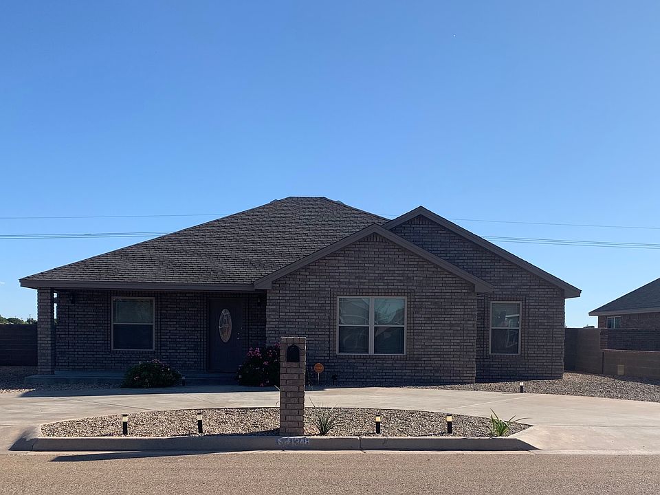 1st image of 1348 Oakwood Cir