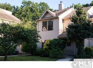 136 Whispering Oaks Way, Jackson, NJ