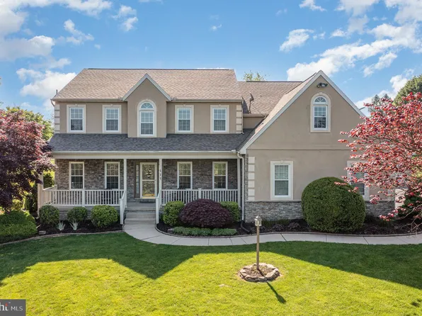 115 Wynshire Ln, Red Lion, PA 17356