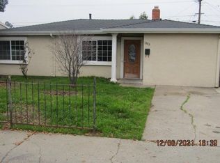 1813 Del Rio Dr, Stockton, CA 95204