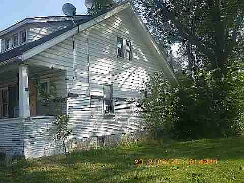 9386 Montrose