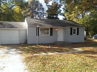 54399 Adams St, Elkhart, IN 46514