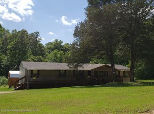 352 W Cox Rd, Byhalia, MS 38611
