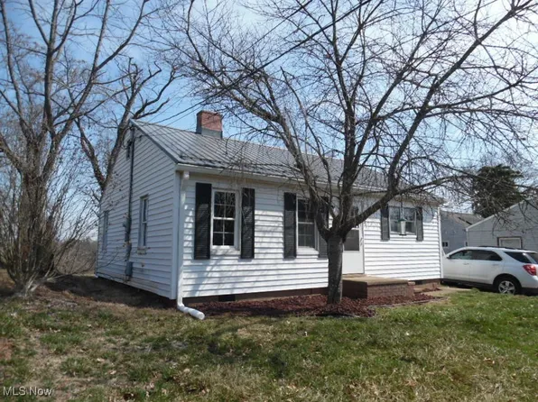 630 Cisler Dr, Marietta, OH 45750