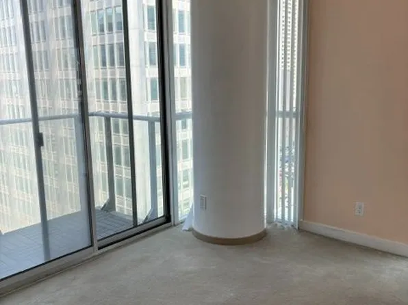 126 Simcoe St, Toronto, ON