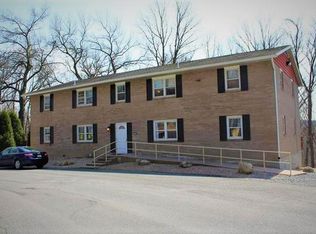 455 Pine St, Slatington, PA 18080