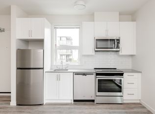 2780 5th St #A-101, Victoria, BC V8T0C9