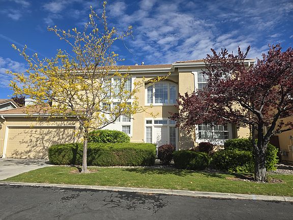 2nd image of 1219 Tule Dr