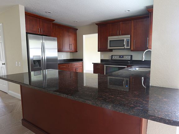 4th image of 3545 Jericho Dr