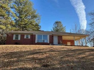 49 Chamblee Rd, Fulton, MS 38843