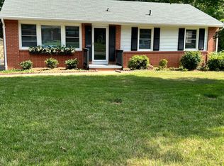 2010 Twain Rd, Greensboro, NC 27405