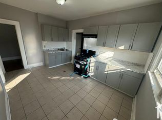 536 S 18th St FLOOR 2, Newark, NJ 07103